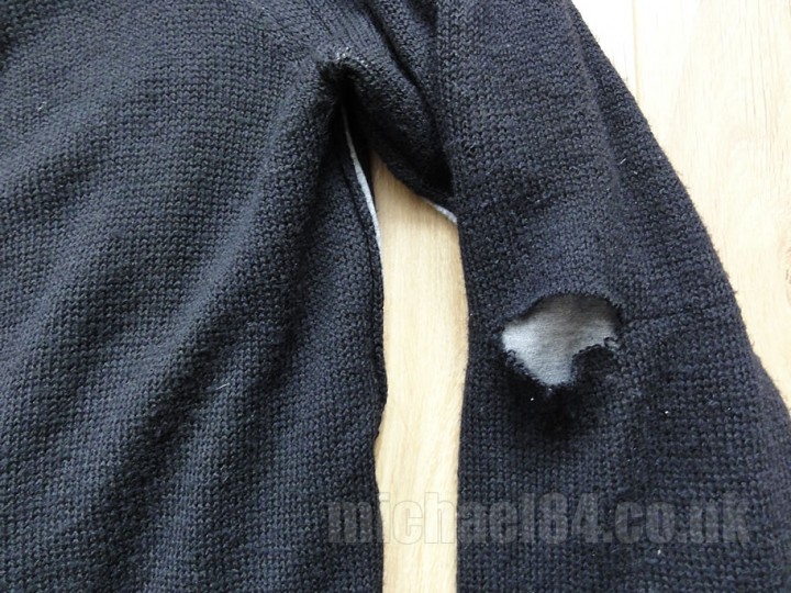 dandgcardigan-hole-closeup