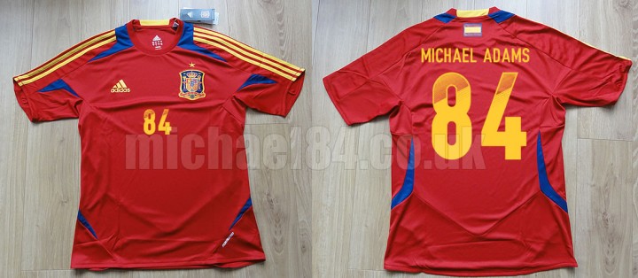 spain2012-trainingshirt-mockup1