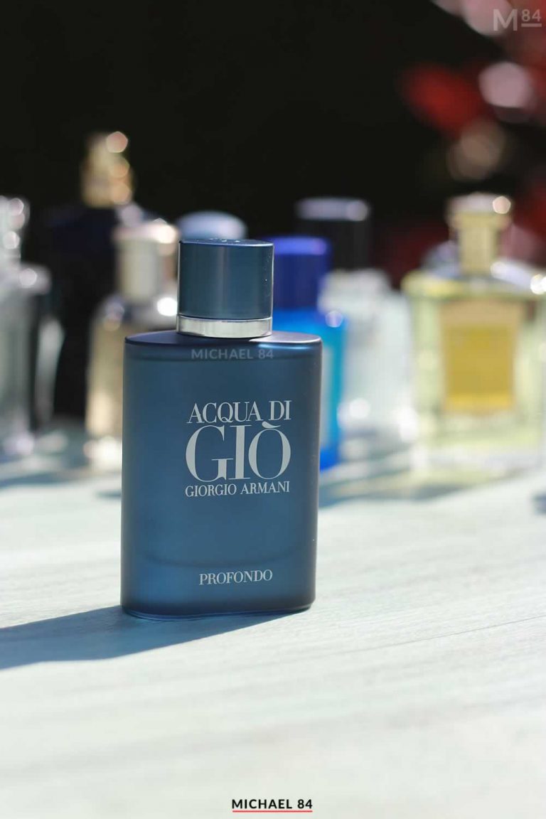 The 17 Best Men's Fragrances For Summer 2023 That Smell Amazing