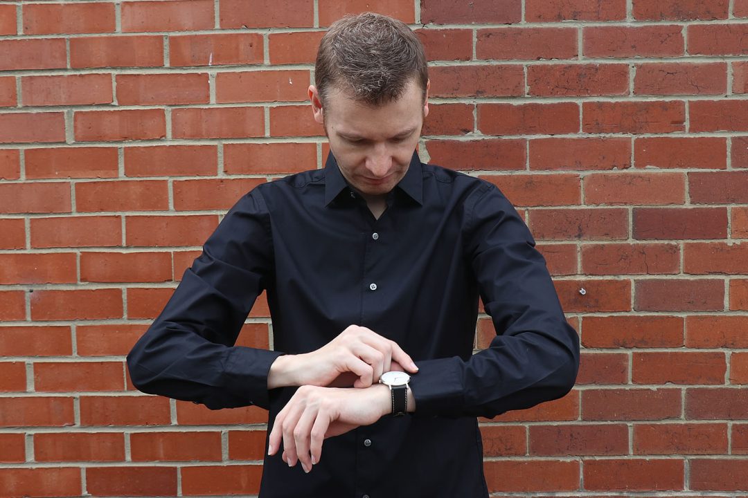 Black Shirt And Black Jeans Outfit