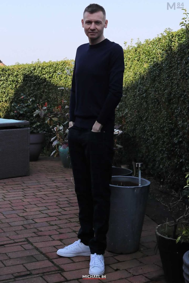 Blackwatch trousers outfit with navy jumper