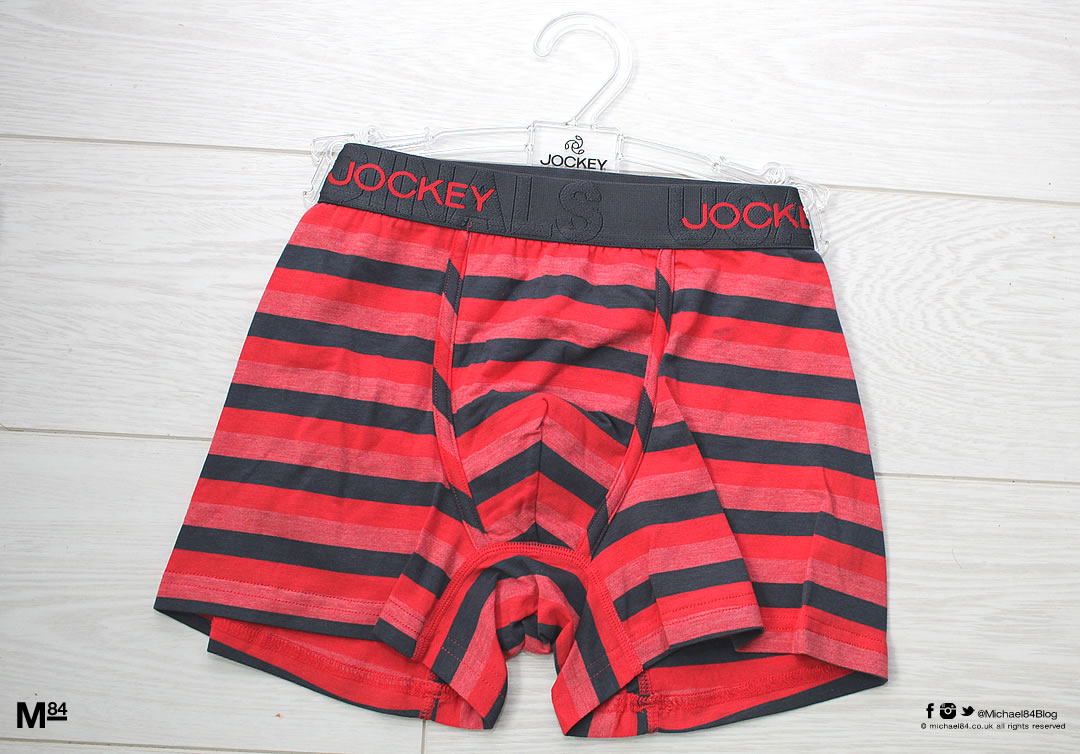 jockey-red-black-trunks-1