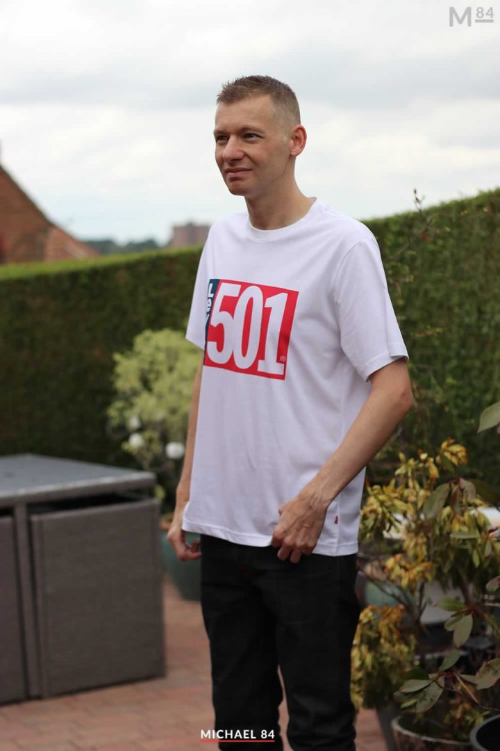 Levi's 501 Tab Logo T Shirt In White