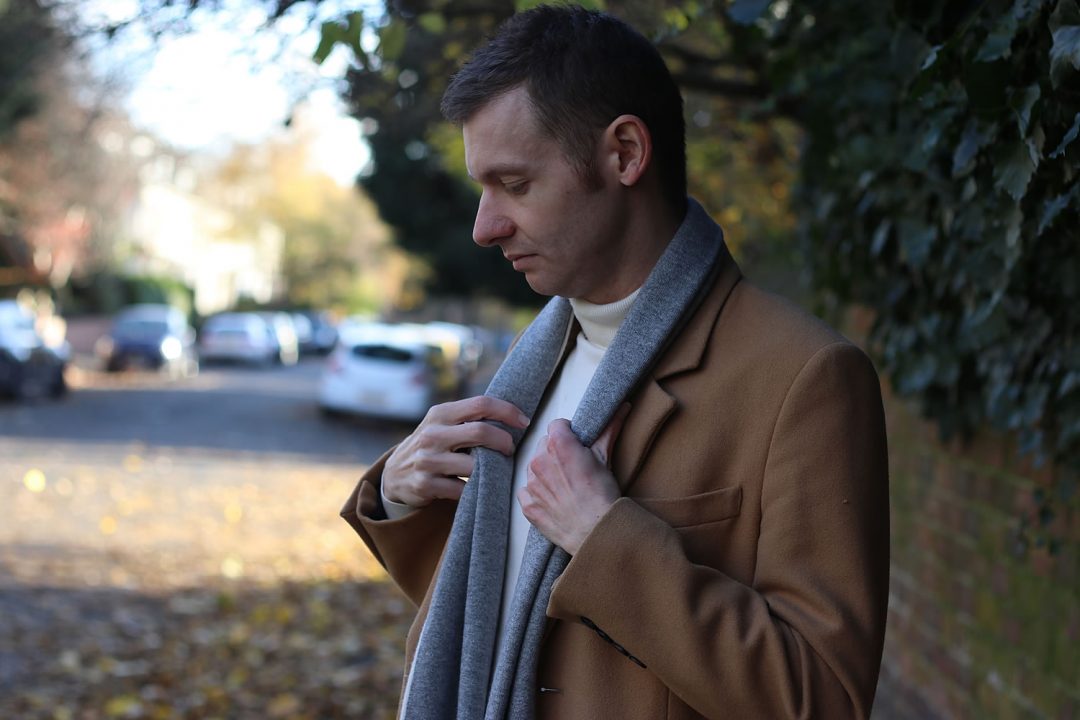 How to wear men's roll neck jumpers