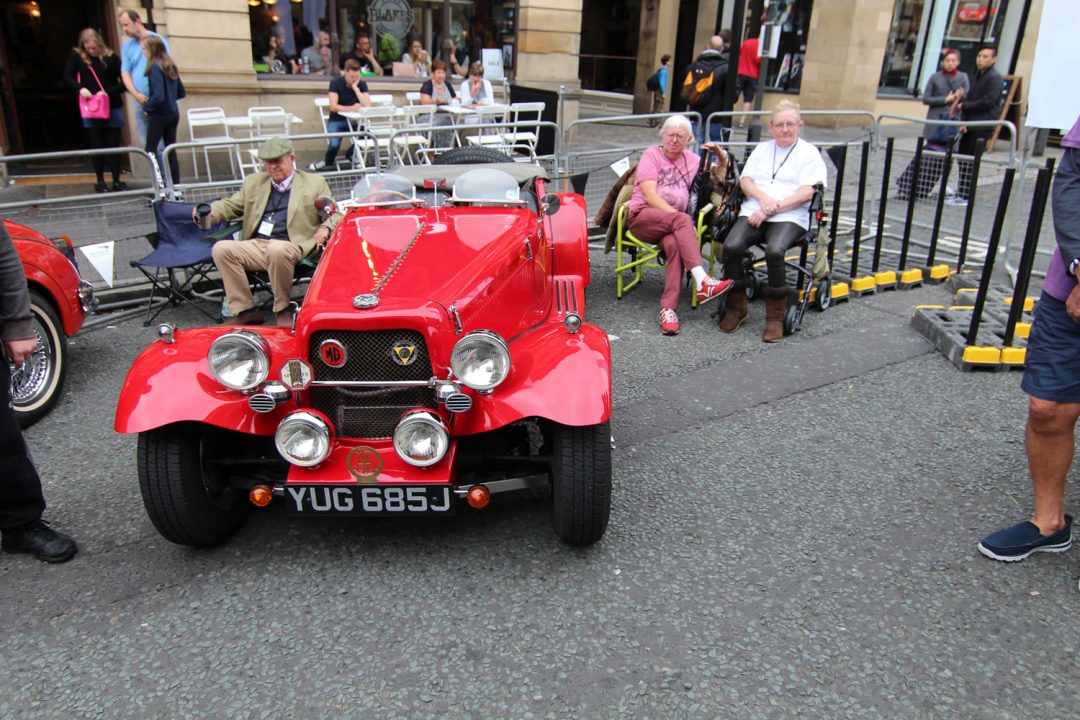 ne1-motor-show-2016-classic-cars-9