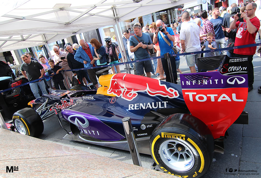 ne1-motor-show-f1-redbull-6