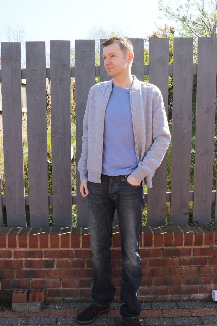 Outfit of the week - Bomber Jacket, T-Shirt, Jeans, Brogues