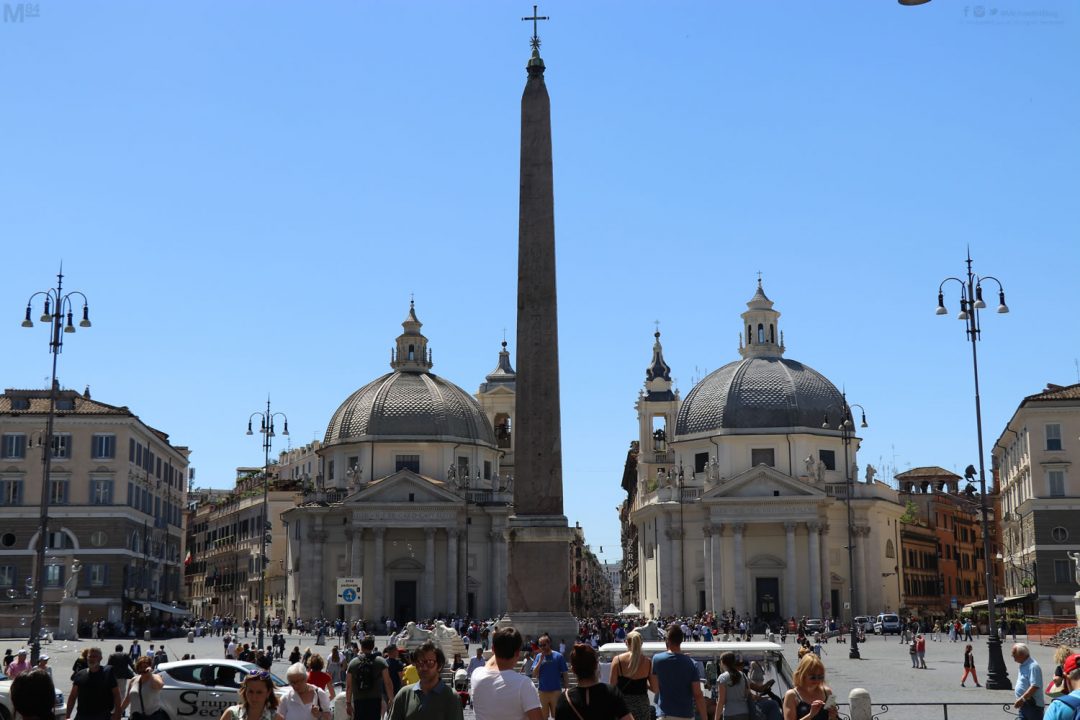 Inside Piazza Del Popolo