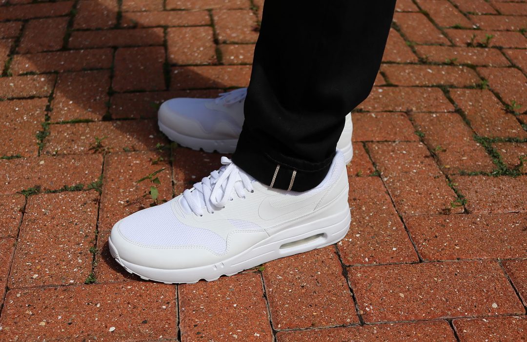 Men's Summer Style - All White Trainers