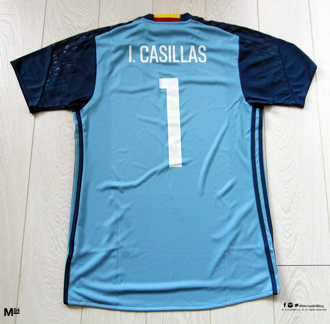 spain-2016-home-goalkeeper-shirt-2