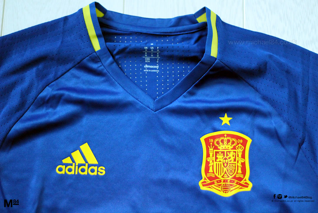 spain-2016-royal-blue-training-shirt-adizero-2