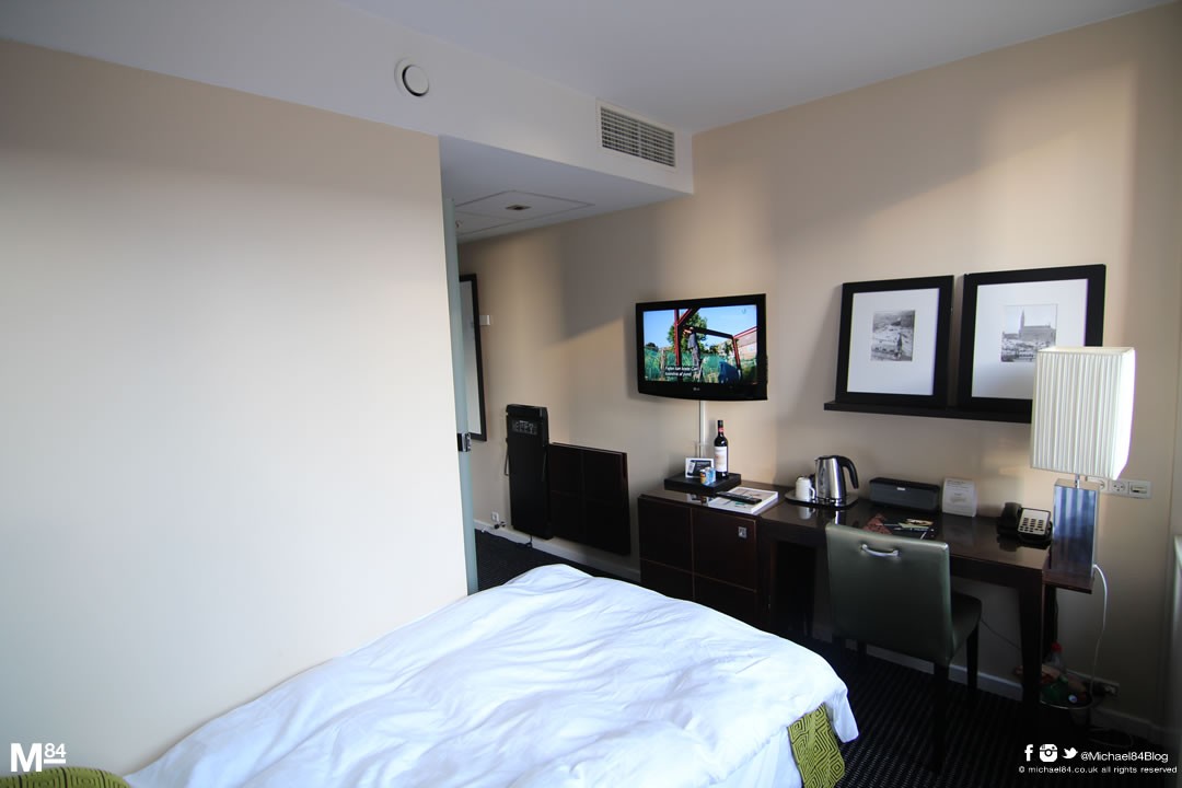 the-square-hotel-copenhagen-review-room