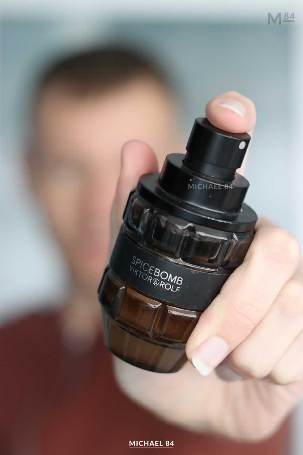 Viktor & Rolf Spicebomb Men's Fragrance Review: Here's What It Smells Like